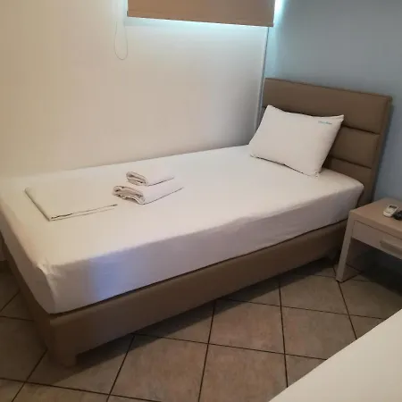 Aroni Apartahotel
