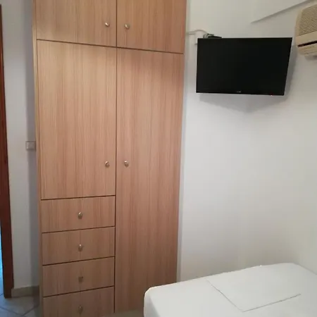 Apartahotel Aroni