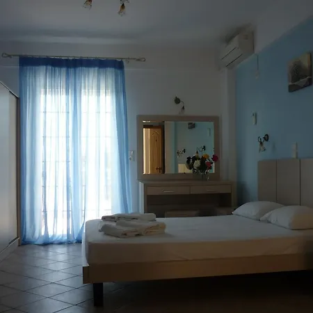 מלון דירות Aroni אלפוניסוס