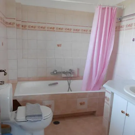 Ξενοδοχείο με διαμερίσματα Aroni Ελαφόνησος