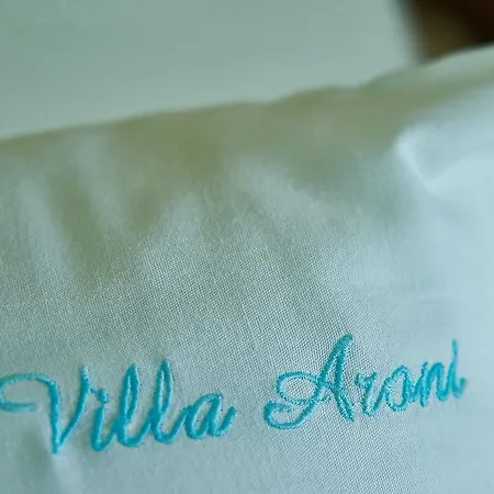 מלון דירות Aroni